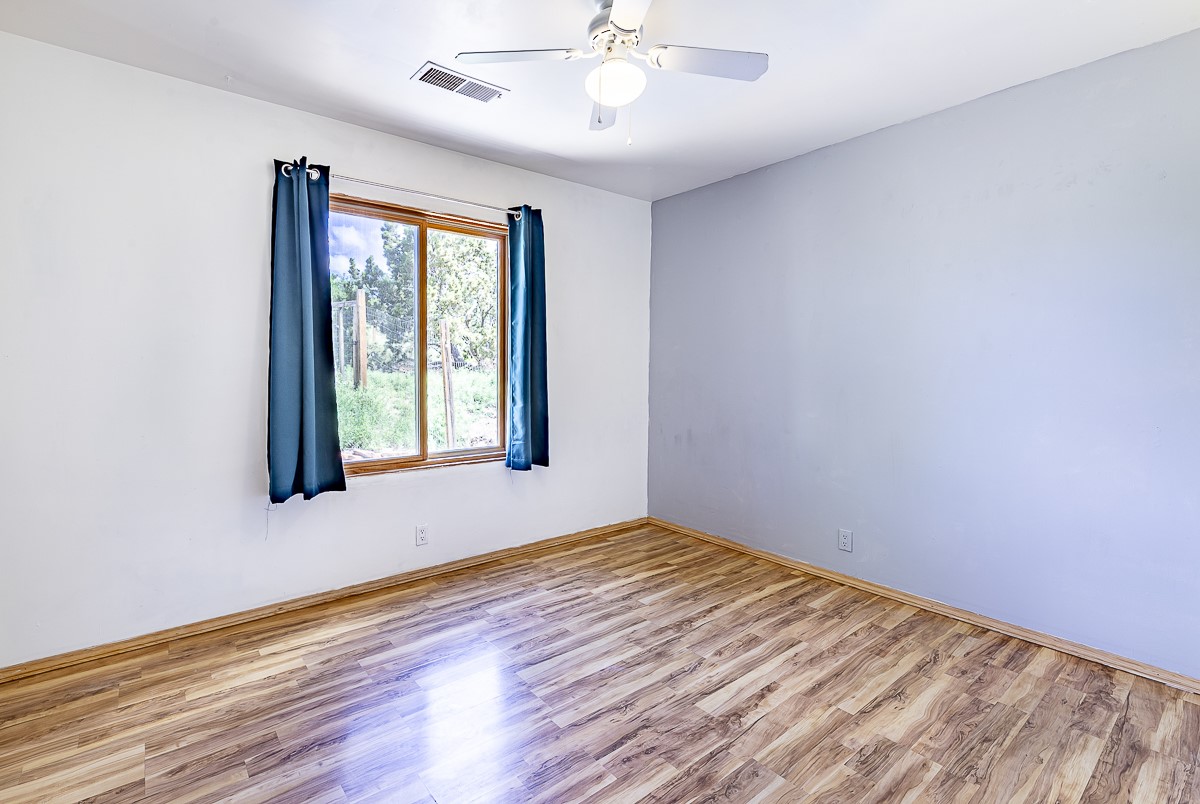 Santa Fe, New Mexico 87508, United States, 3 Bedrooms Bedrooms, ,2 BathroomsBathrooms,Residential,Active,165261