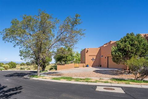 Tiny photo for 7 Westwind Rd, Santa Fe, NM 87508 (MLS # 202505157)