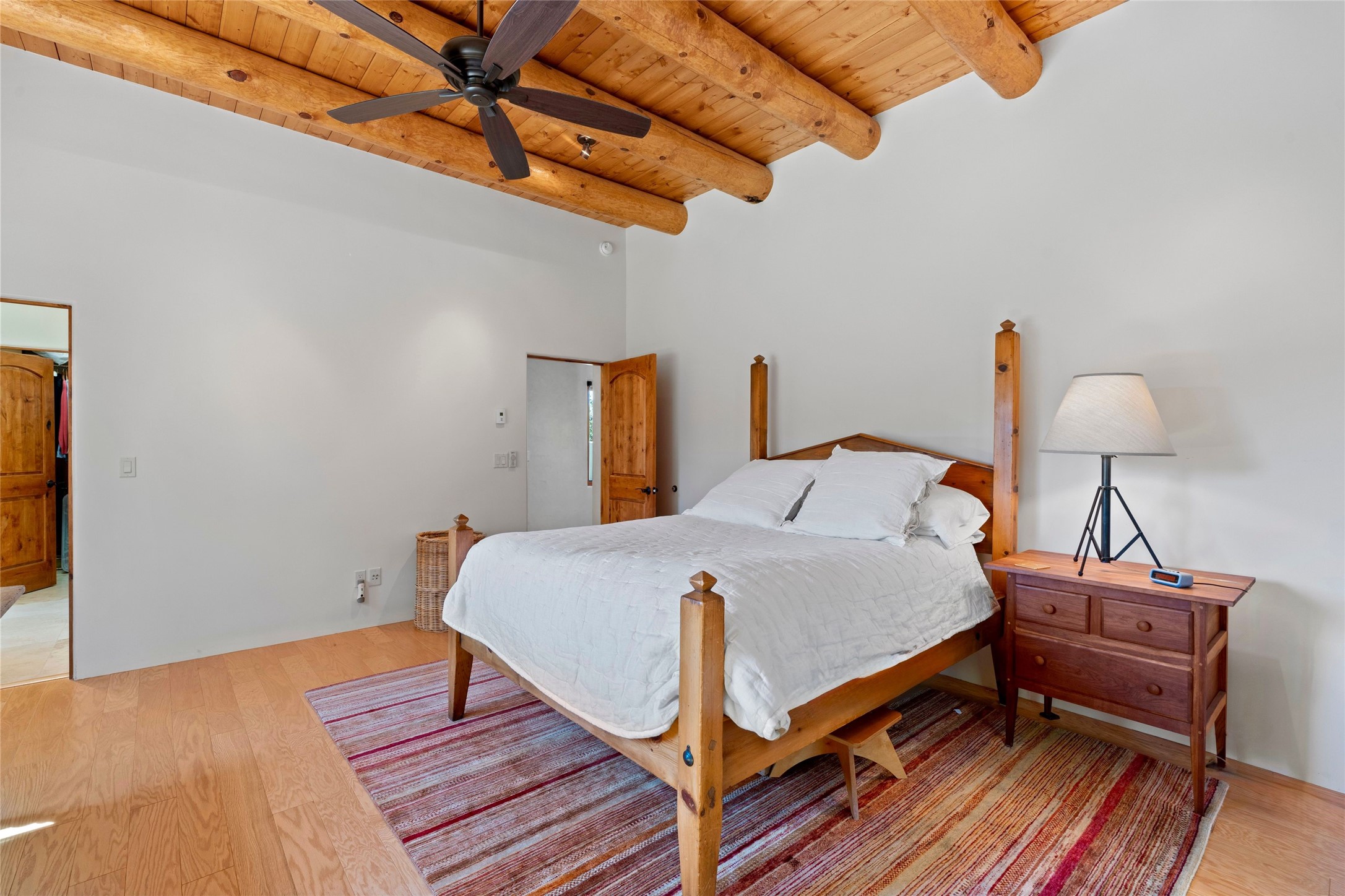 557 Valle Chamiso Lane, Santa Fe, New Mexico image 11