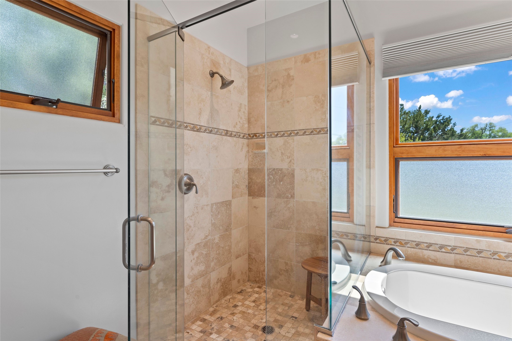 557 Valle Chamiso Lane, Santa Fe, New Mexico image 13
