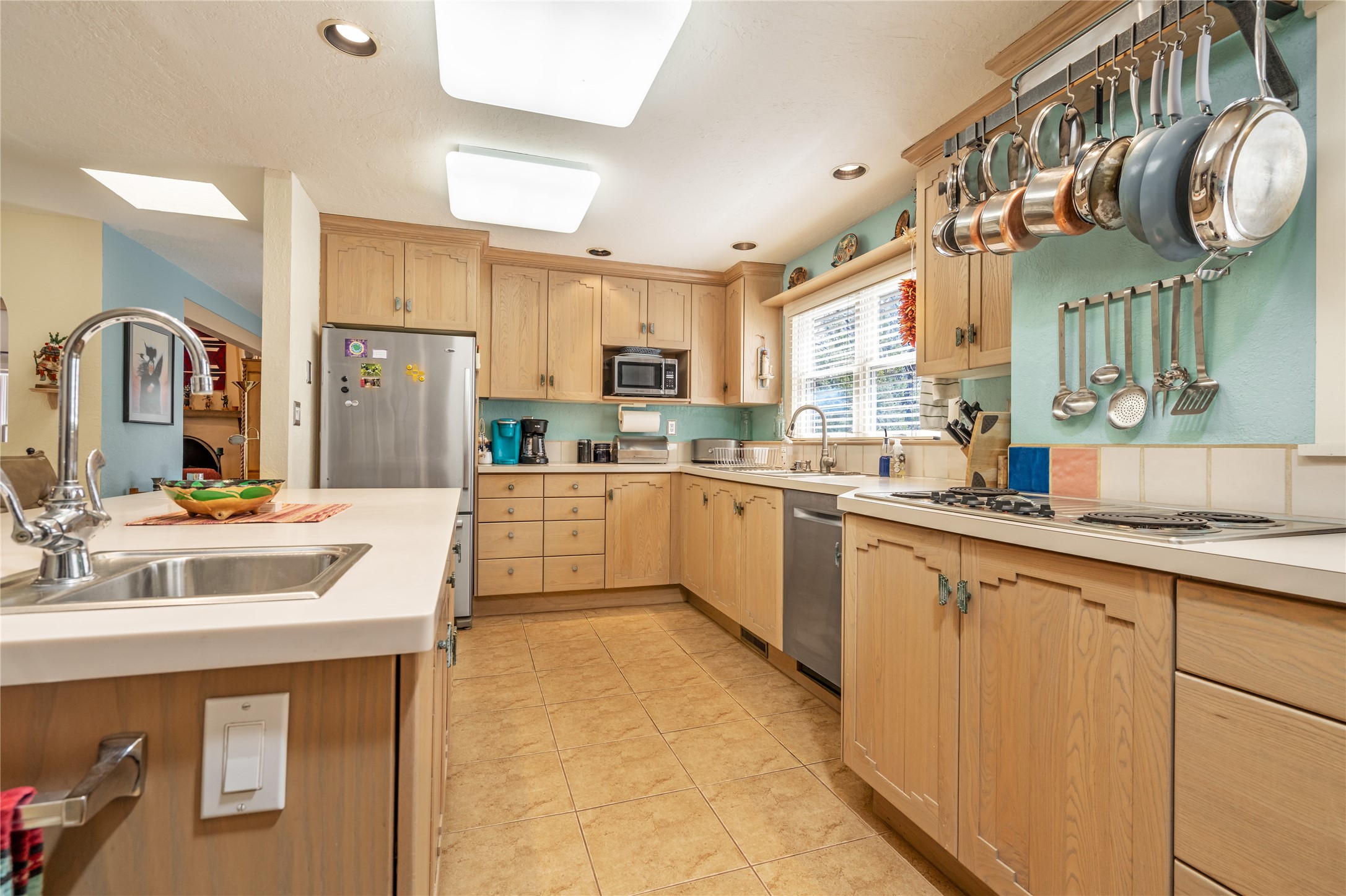 382 Calle Colina, Santa Fe, New Mexico image 9