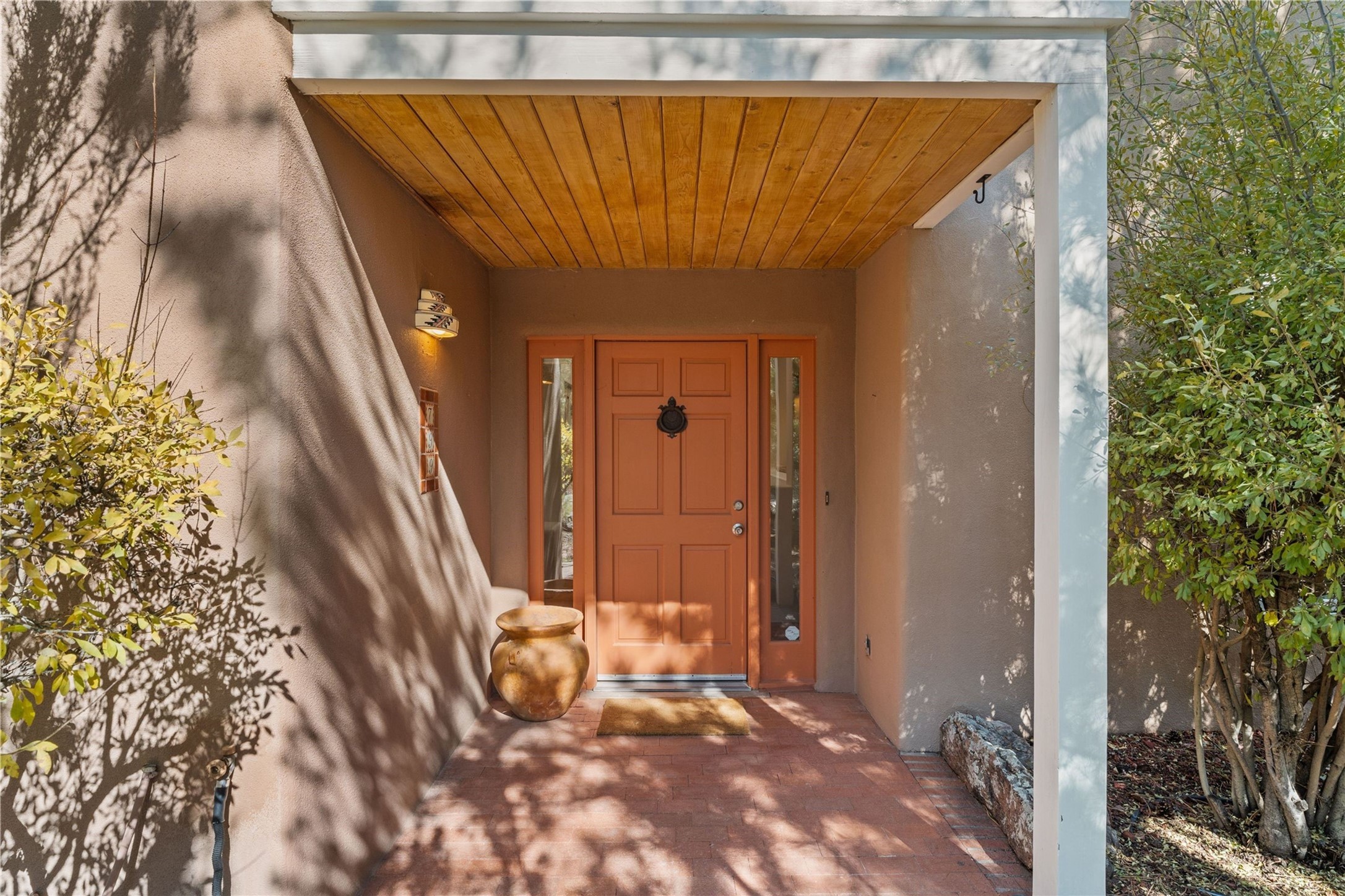 799 Aspen Compound Dr, Santa Fe, New Mexico image 3