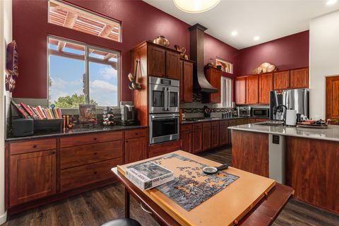 Tiny photo for 11 E Chili Line Road, Santa Fe, NM 87508 (MLS # 202601952)