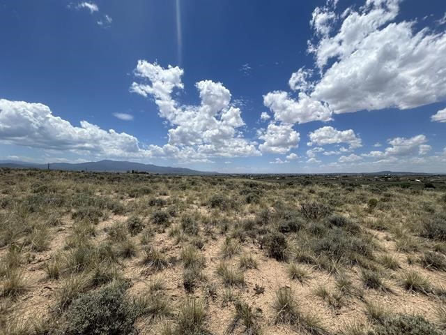 Blueberry Hill Rd, Taos, New Mexico image 16