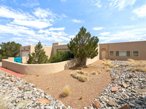 Tiny photo for 12 Estambre Ct, Santa Fe, NM 87508 (MLS # 202602841)