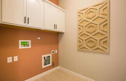 Tiny photo for 121 Mountaingem Loop, Santa Fe, NM 87508 (MLS # 202601045)