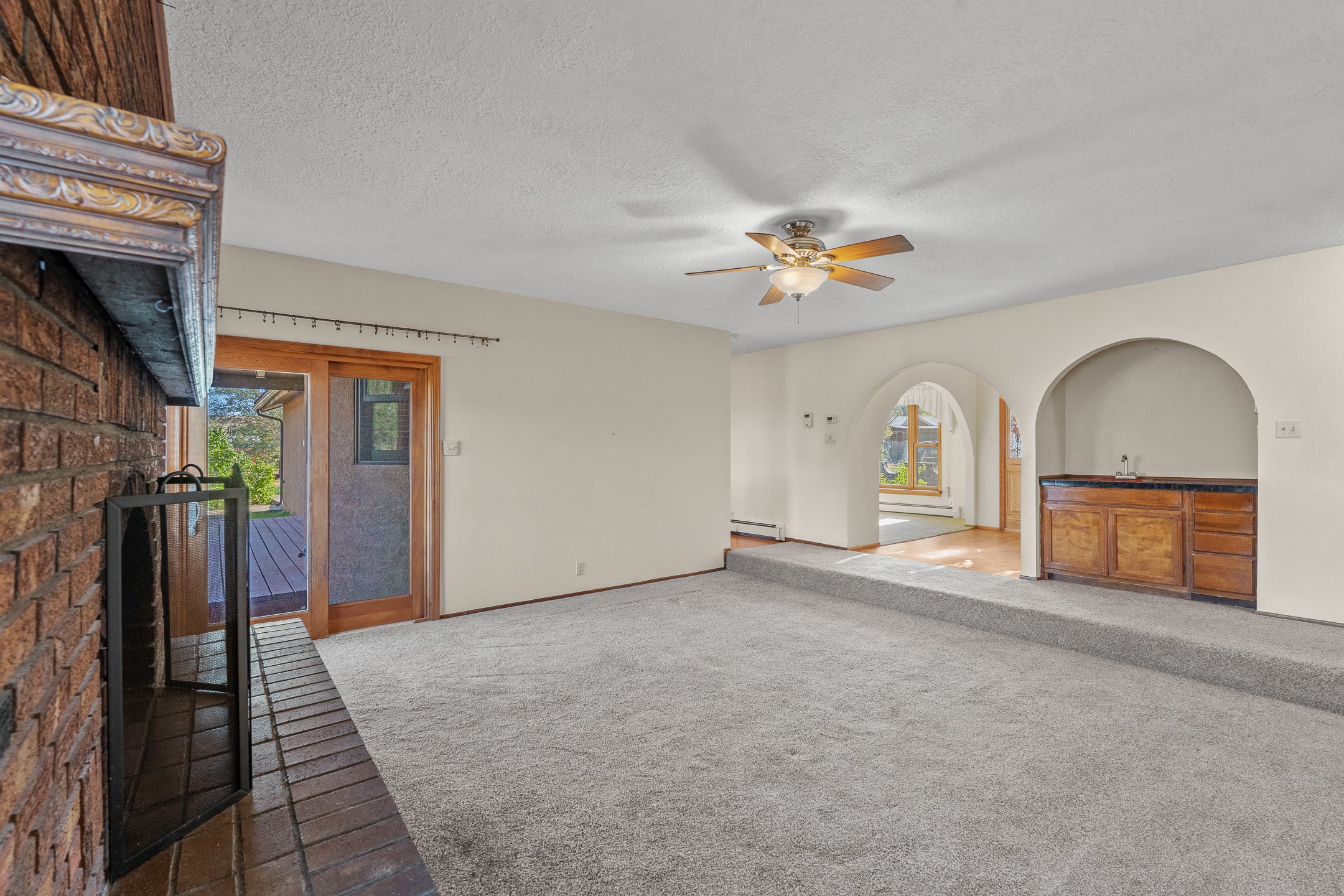 Santa Fe, New Mexico 87532, United States, 4 Bedrooms Bedrooms, ,2 BathroomsBathrooms,Residential,Active,235721