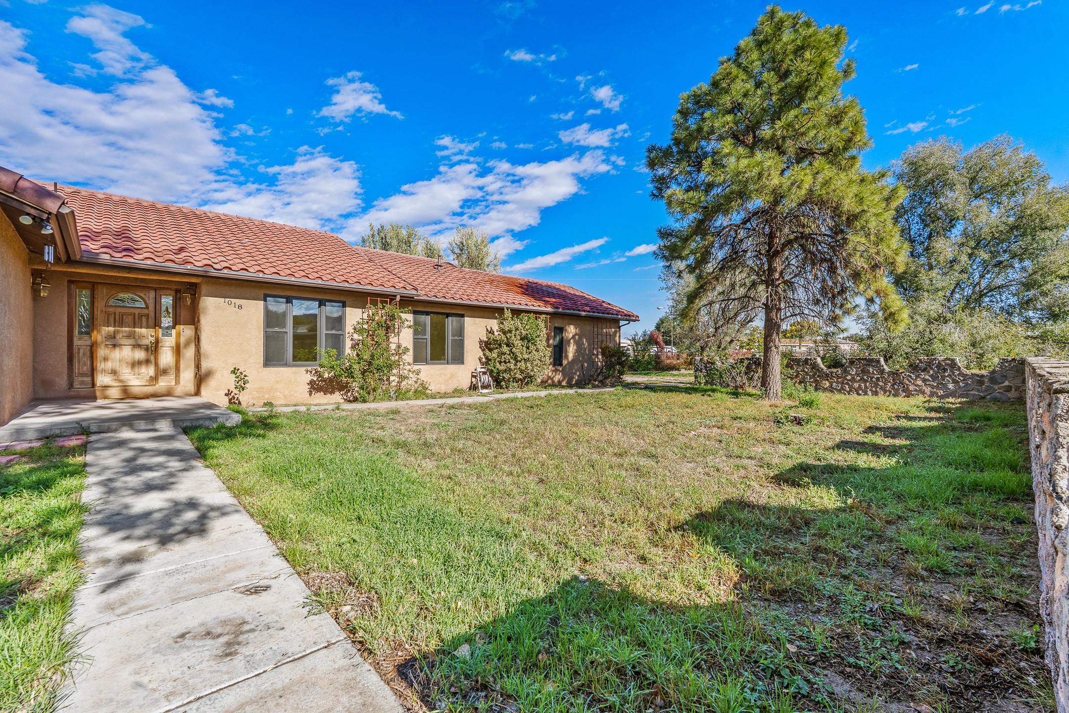 Santa Fe, New Mexico 87532, United States, 4 Bedrooms Bedrooms, ,2 BathroomsBathrooms,Residential,Active,235721