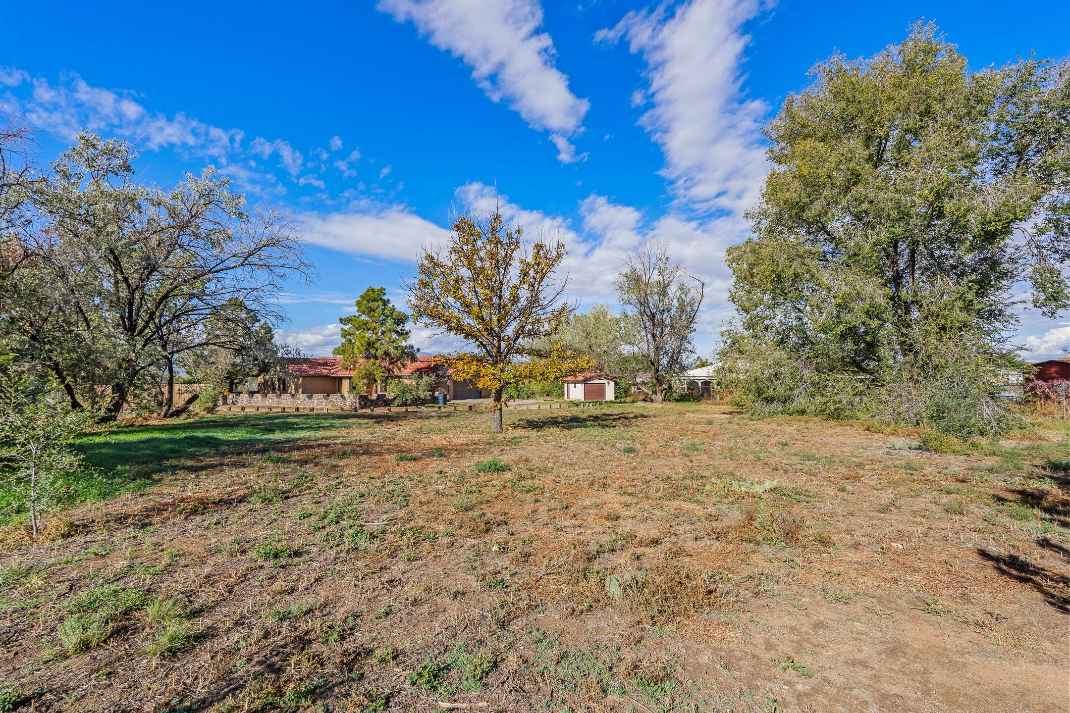 Santa Fe, New Mexico 87532, United States, 4 Bedrooms Bedrooms, ,2 BathroomsBathrooms,Residential,Active,235721