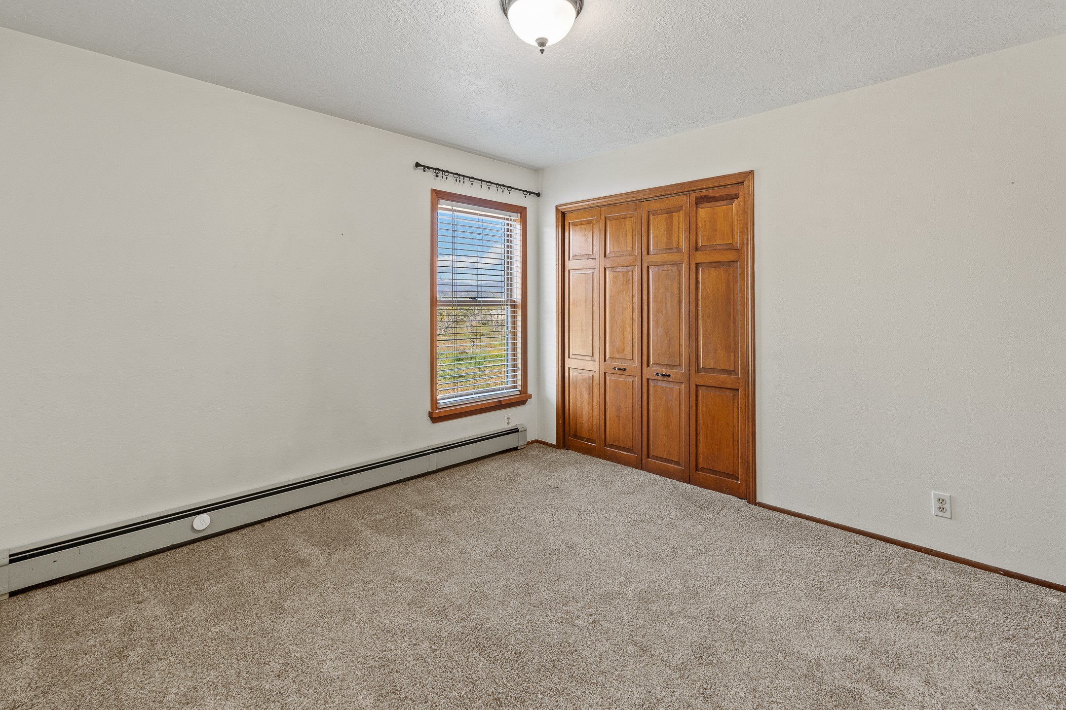 Santa Fe, New Mexico 87532, United States, 4 Bedrooms Bedrooms, ,2 BathroomsBathrooms,Residential,Active,235721