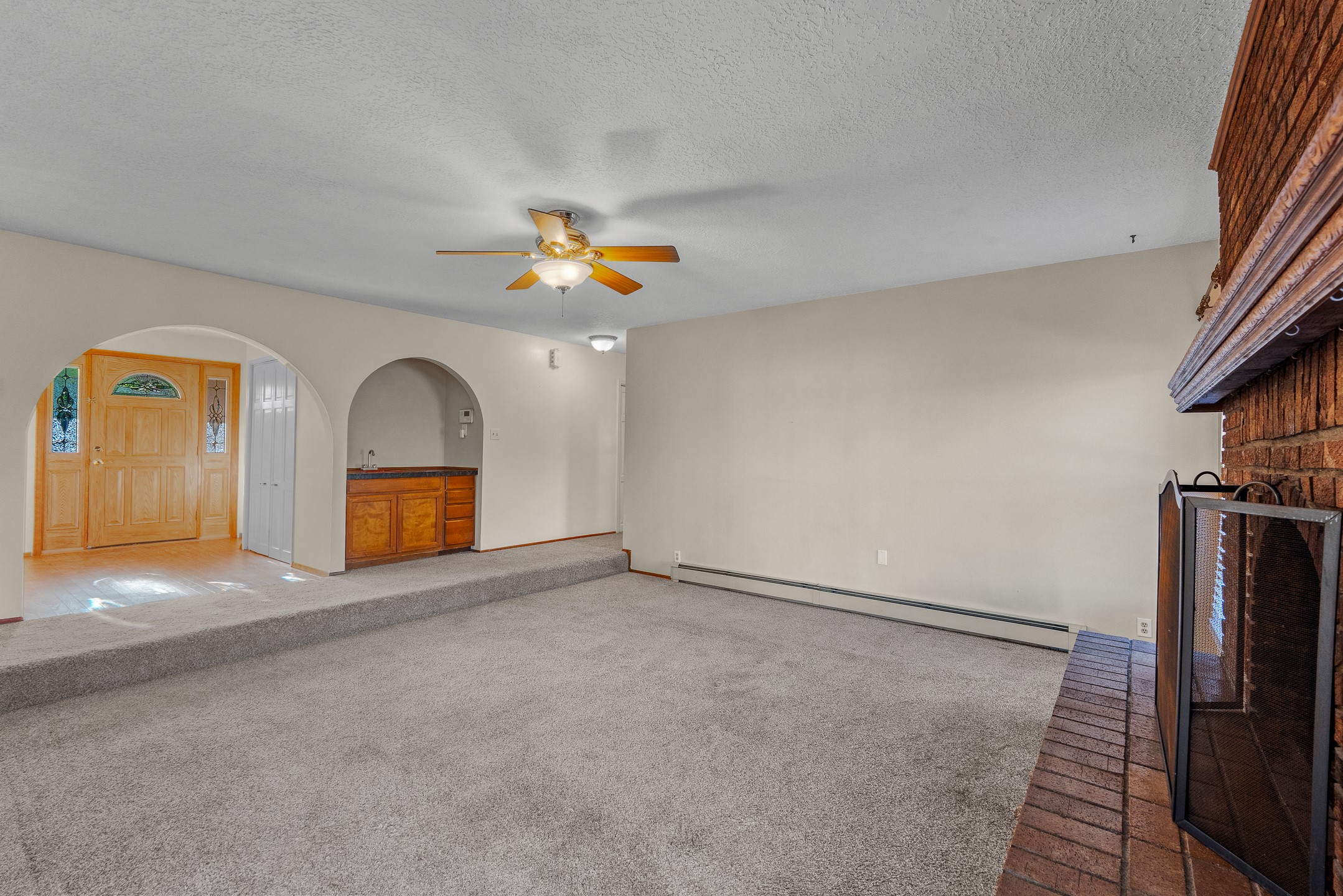 Santa Fe, New Mexico 87532, United States, 4 Bedrooms Bedrooms, ,2 BathroomsBathrooms,Residential,Active,235721