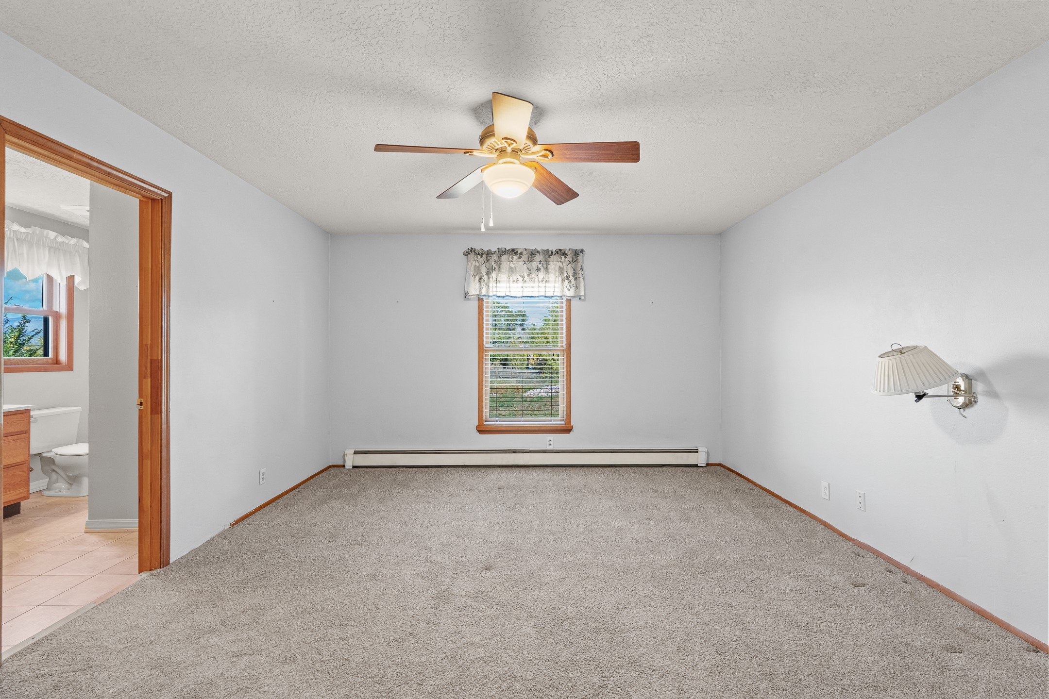 Santa Fe, New Mexico 87532, United States, 4 Bedrooms Bedrooms, ,2 BathroomsBathrooms,Residential,Active,235721