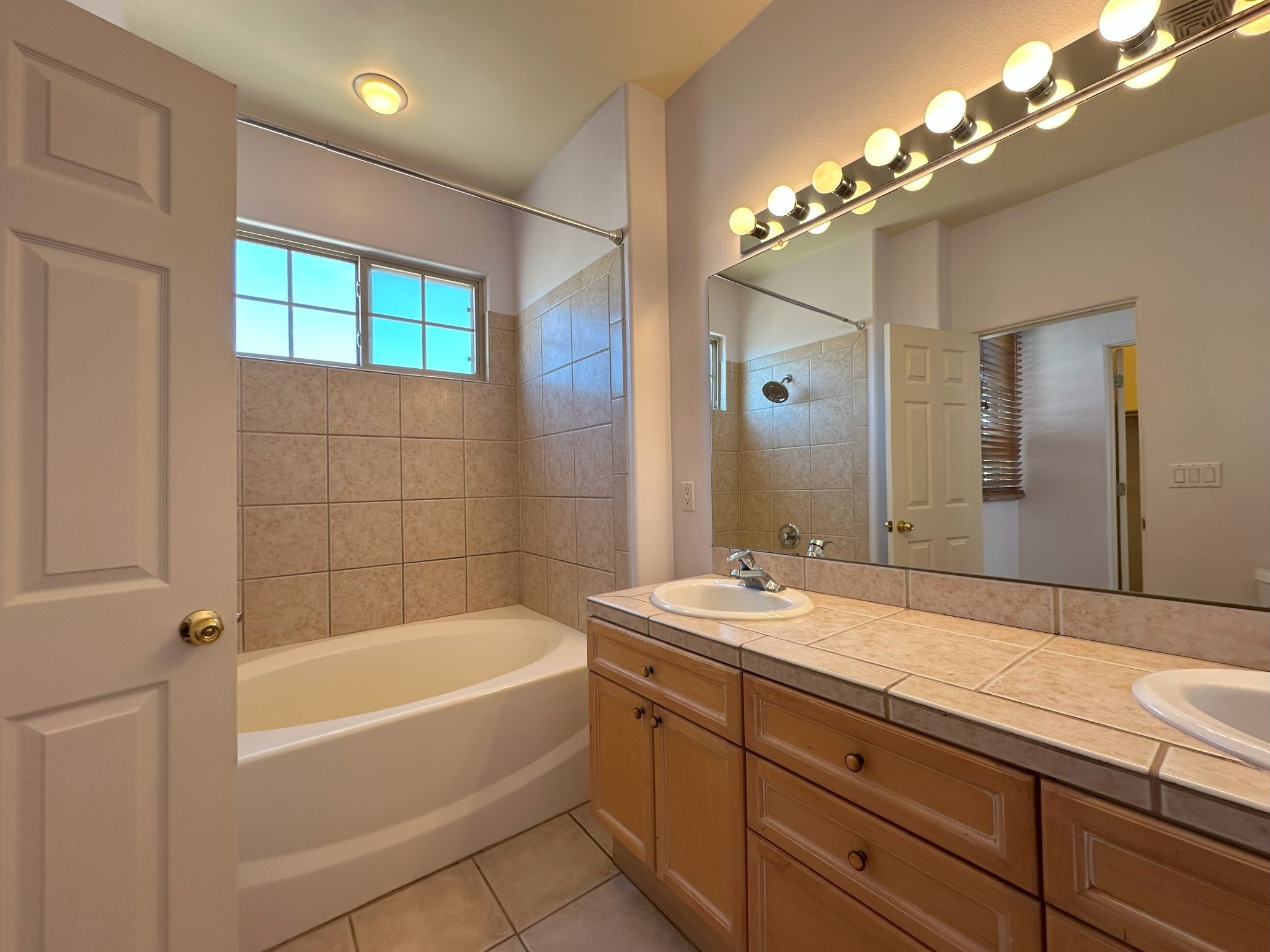 4263 Juniper Hill Lane, Santa Fe, New Mexico image 32