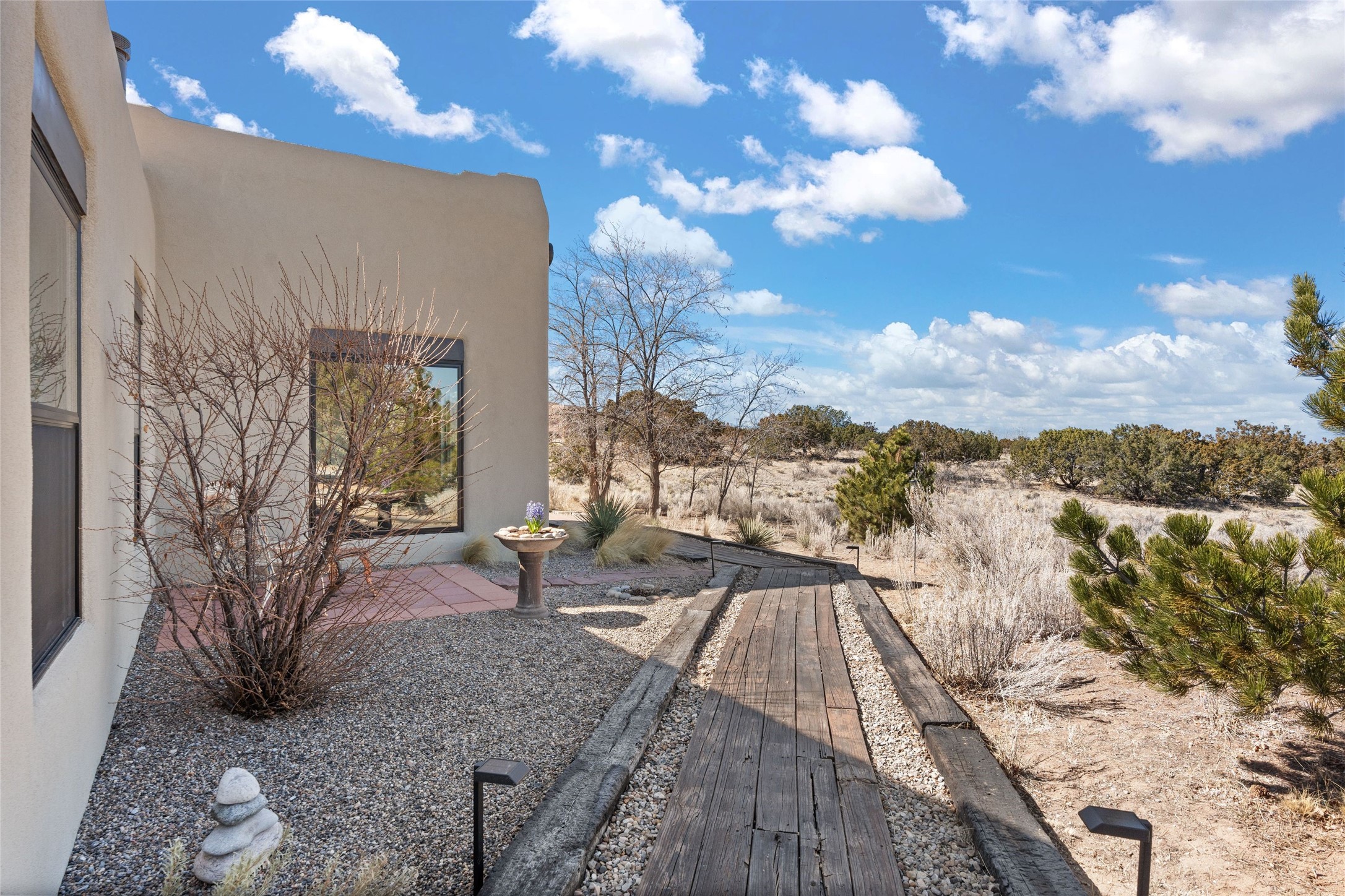 21 Estambre Road, Santa Fe, New Mexico image 6