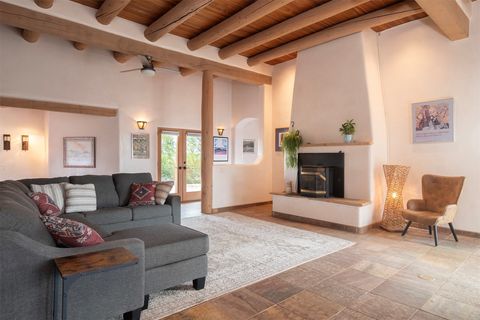 Photo of 52 Bonanza Trl Trl, Santa Fe, NM 87508 (MLS # 202504557)