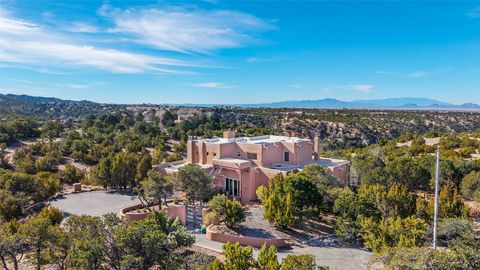 Tiny photo for 4 Old Agua Fria Rd E, Santa Fe, NM 87508 (MLS # 202600889)