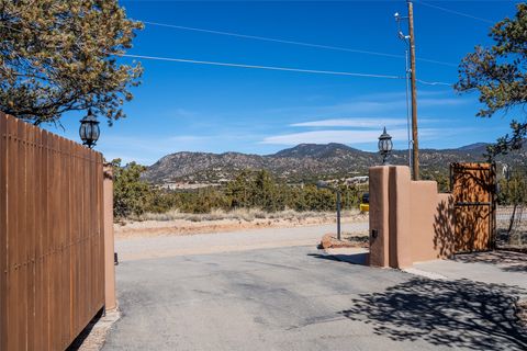 Tiny photo for 4 Old Agua Fria Rd E, Santa Fe, NM 87508 (MLS # 202600889)