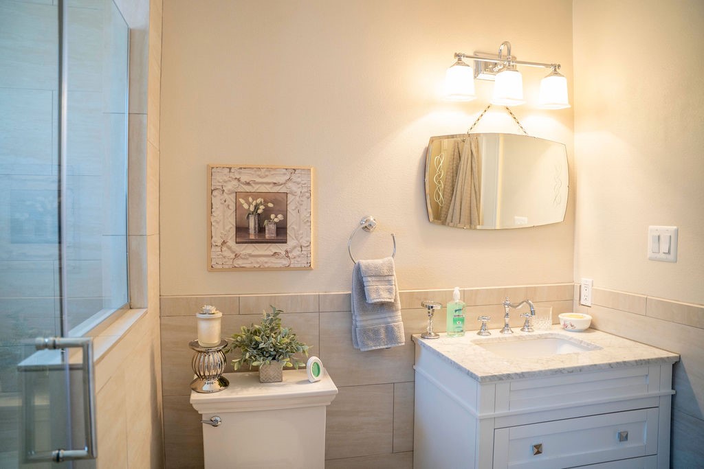 347 Sierra Vista Lane, Taos, New Mexico image 17