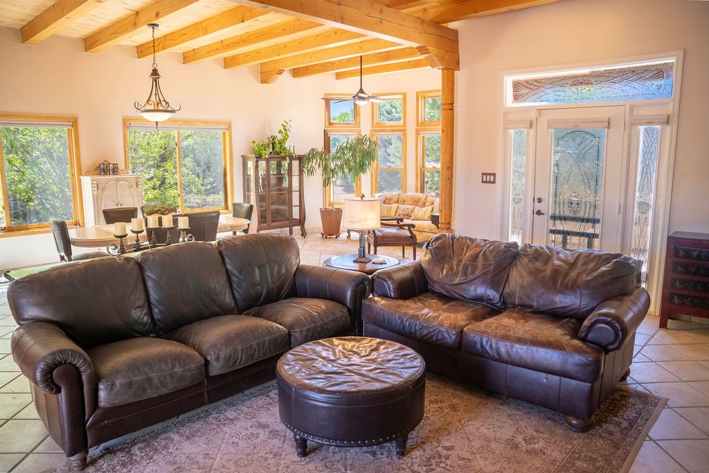 347 Sierra Vista Lane, Taos, New Mexico image 2