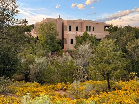 Homes For Sale - 1055 Camino Real Real<br/> Santa Fe County, Santa Fe, NM 87501