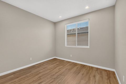 Tiny photo for 34 Wirecrest LN, Santa Fe, NM 87508 (MLS # 202603171)