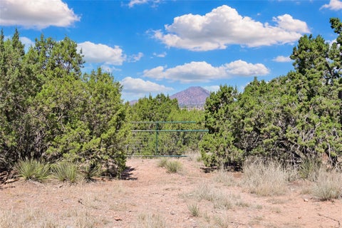 Tiny photo for 5 Kachina Road, Santa Fe, NM 87508 (MLS # 202601930)