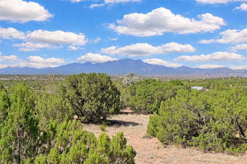 Tiny photo for 5 Kachina Road, Santa Fe, NM 87508 (MLS # 202601930)