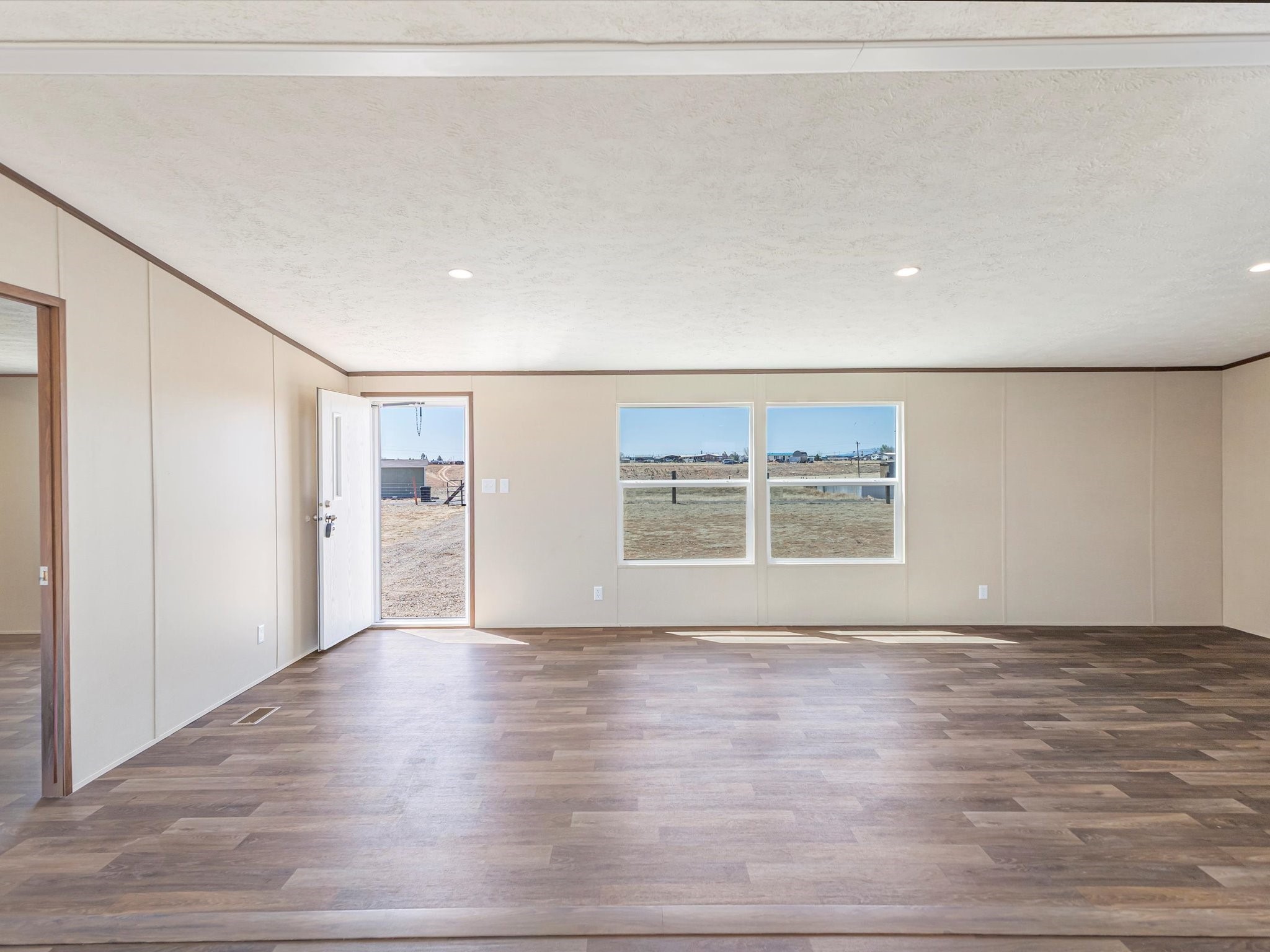 28 Capitan, Moriarty, New Mexico image 2