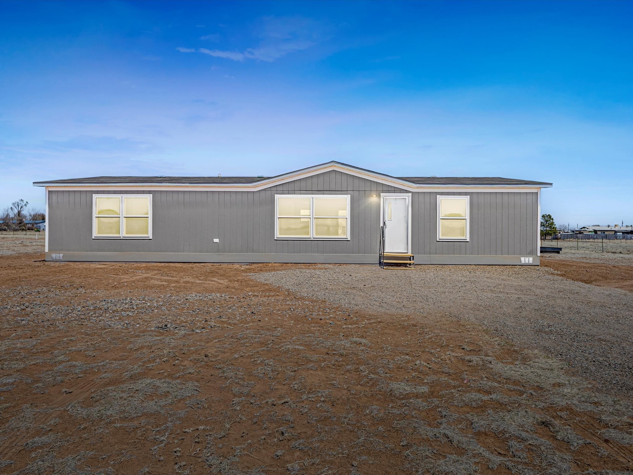28 Capitan, Moriarty, New Mexico image 1