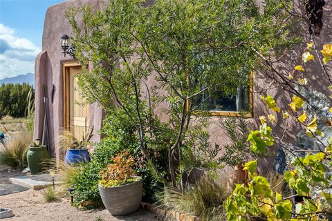 Tiny photo for 27 San Marcos Road W, Santa Fe, NM 87508 (MLS # 202504514)