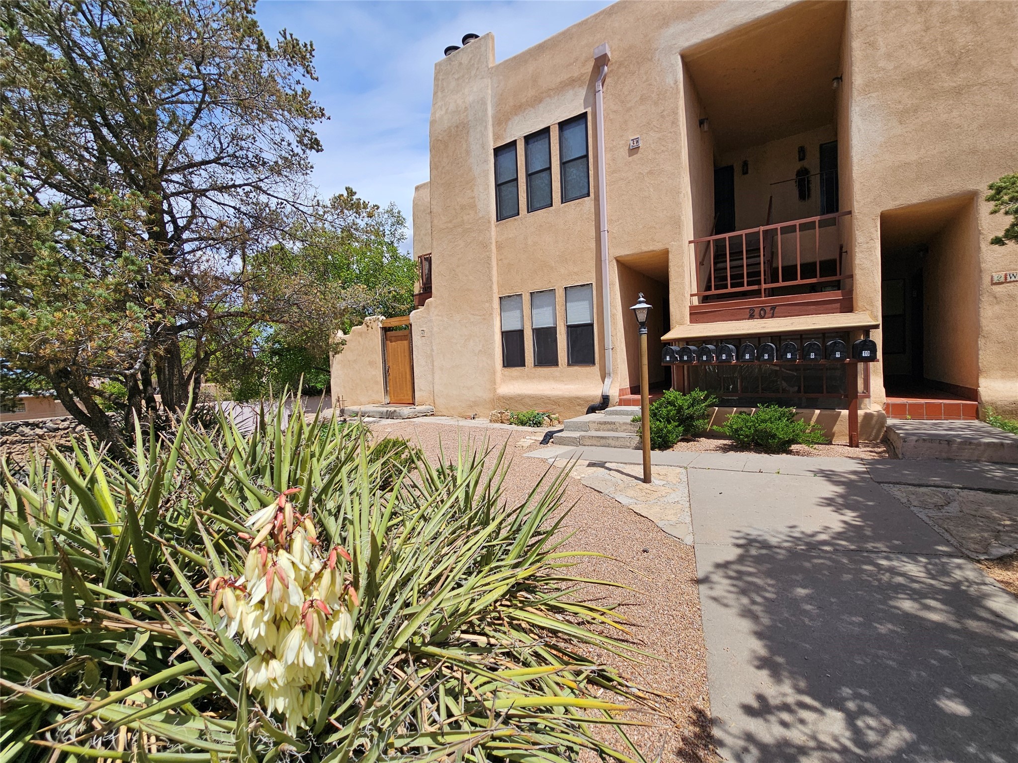 207 Camino De Los Marquez #1, Santa Fe, New Mexico image 1
