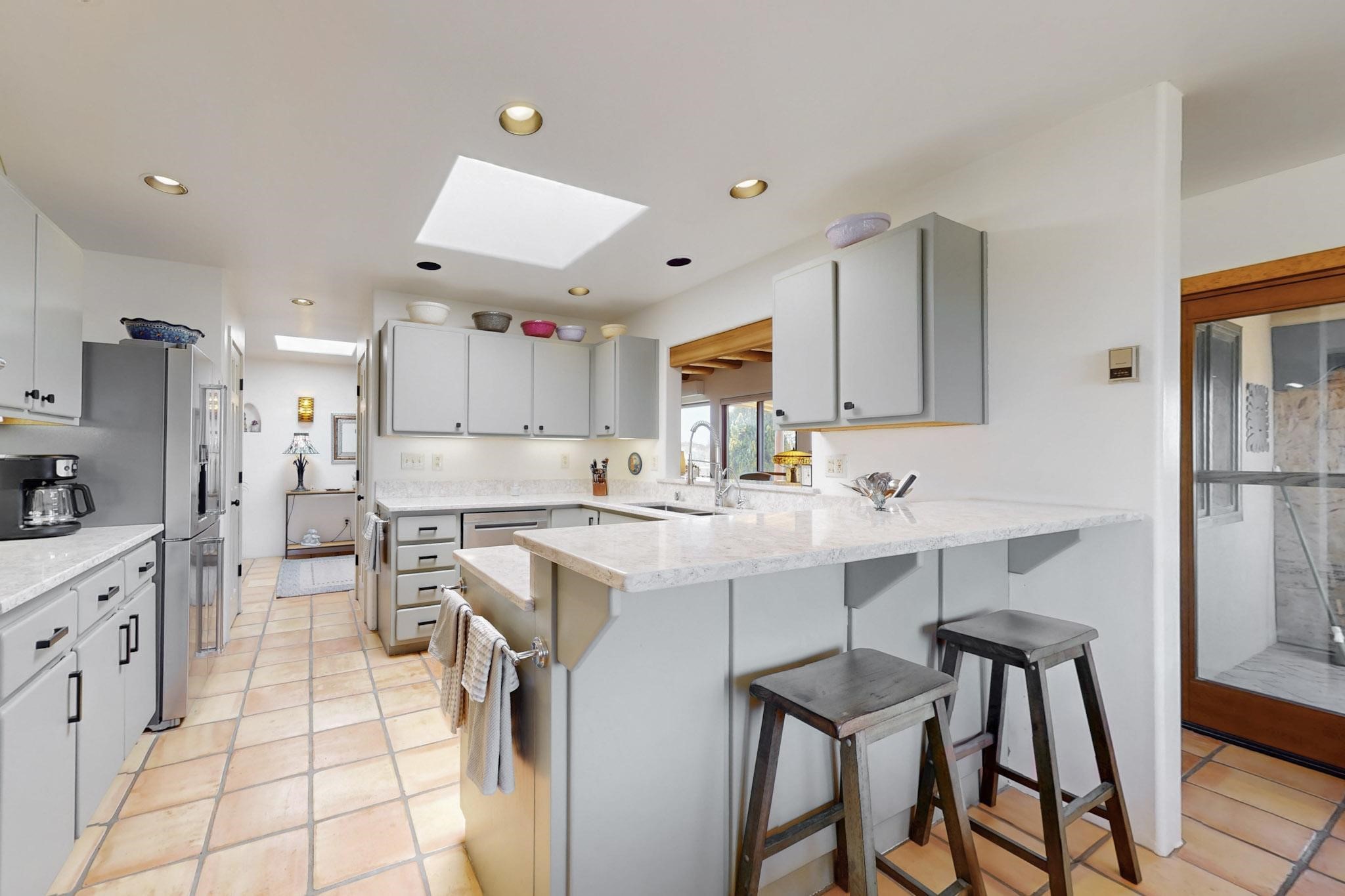 11 Chusco Road, Santa Fe, New Mexico image 13