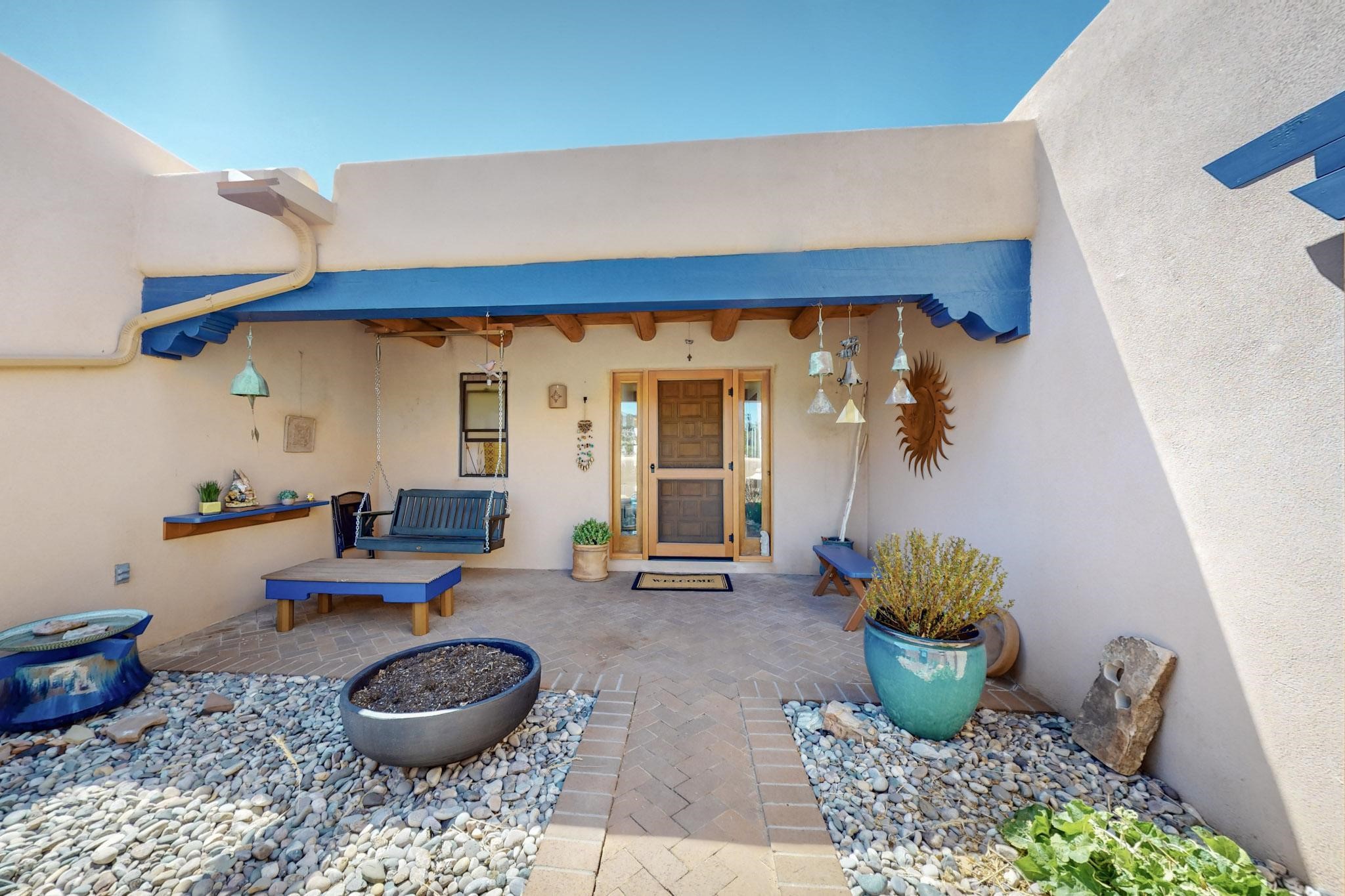 11 Chusco Road, Santa Fe, New Mexico image 4
