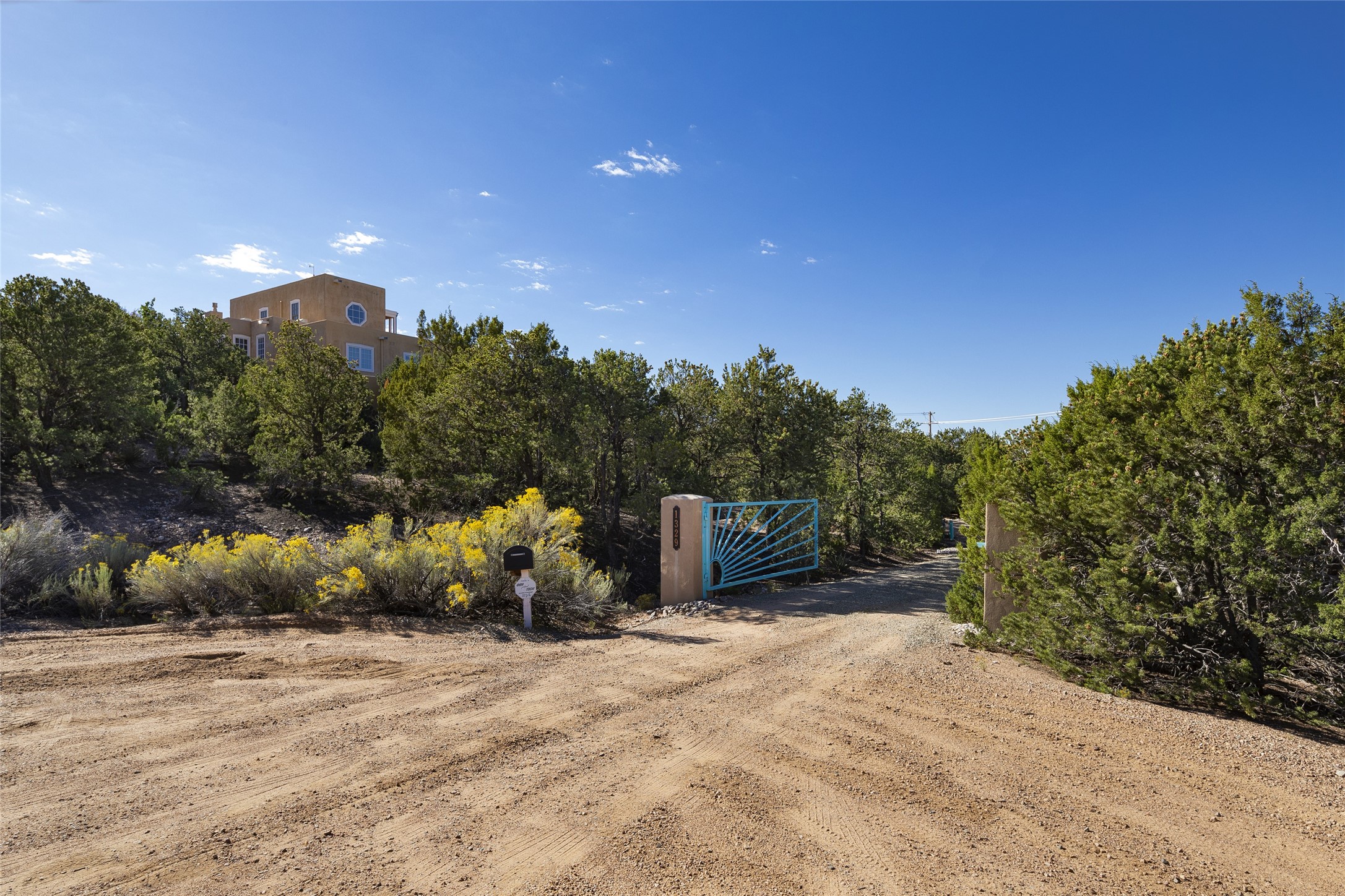 1329 Tano Ridge Road, Santa Fe, New Mexico image 47