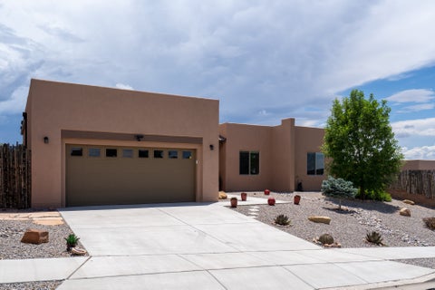 Tiny photo for 42 Canto Del Pajaro, Santa Fe, NM 87508 (MLS # 202603242)