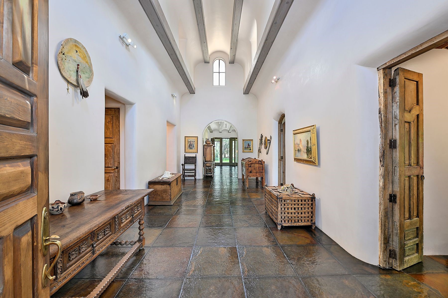 1021 Old Santa Fe Trail