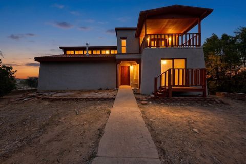 Homes For Sale - 11 Calle Chiripada<br/> Espanola, NM 87532