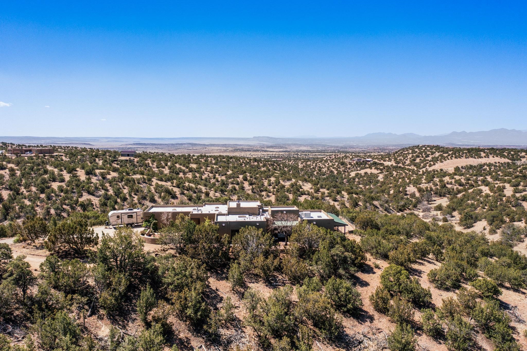 31 Camino Del Gallo, Lamy, New Mexico image 38