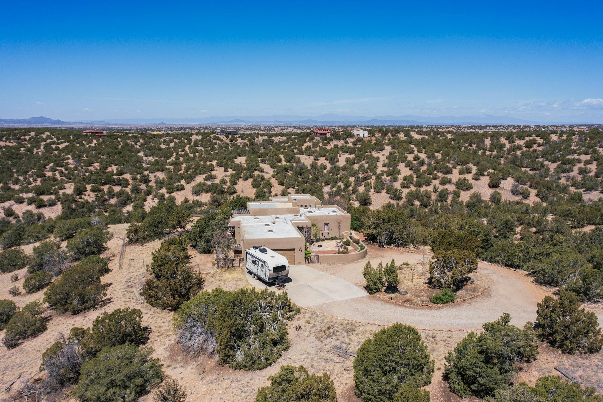 31 Camino Del Gallo, Lamy, New Mexico image 40