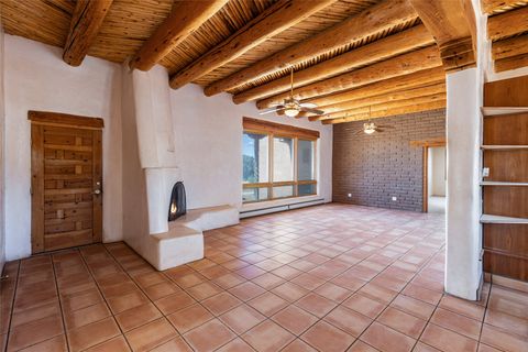 Photo of 15 Coyote Trail TRL, Santa Fe, NM 87508 (MLS # 202601974)