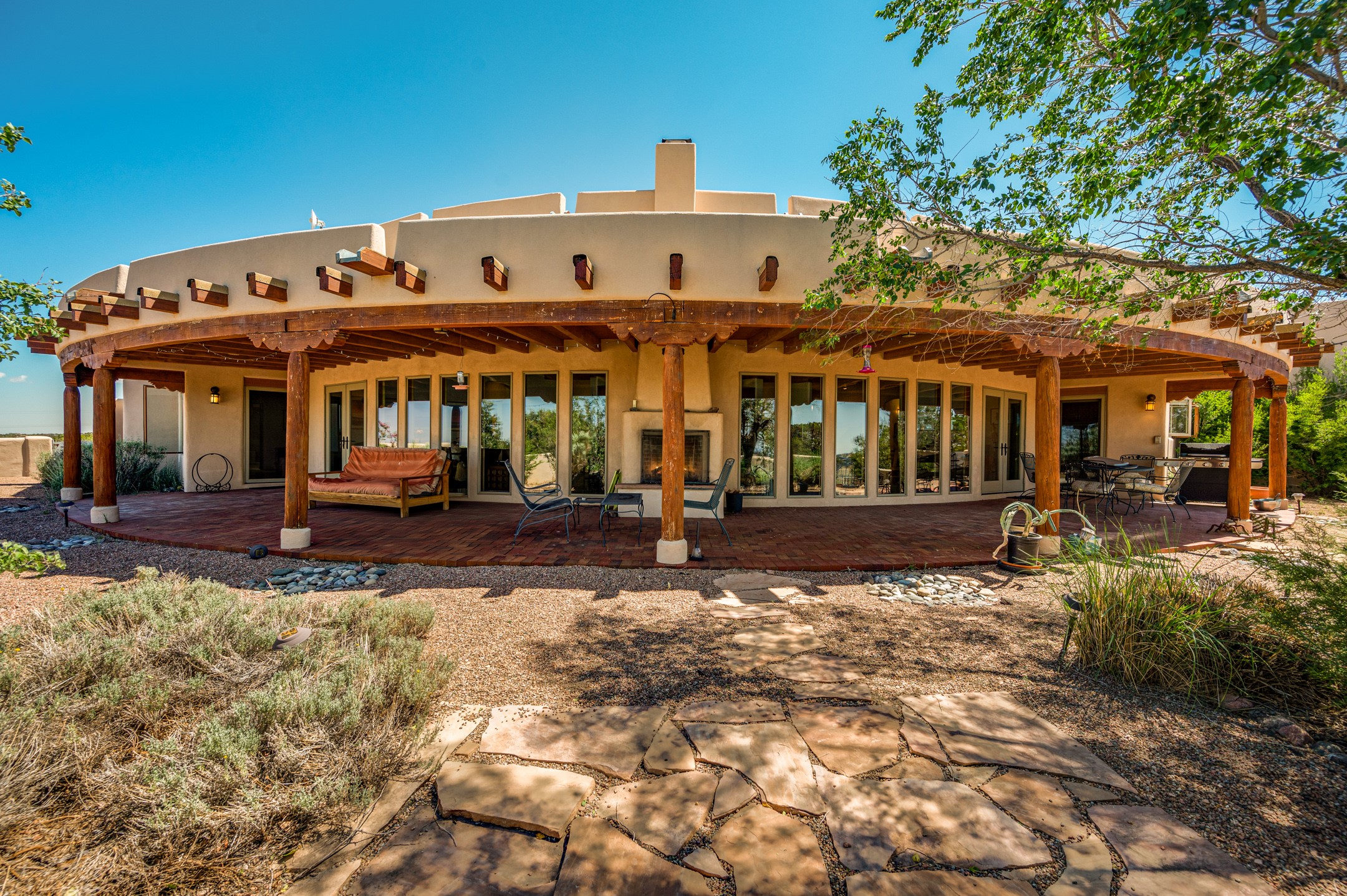 94 Avenida De La Paz, Lamy, New Mexico image 1