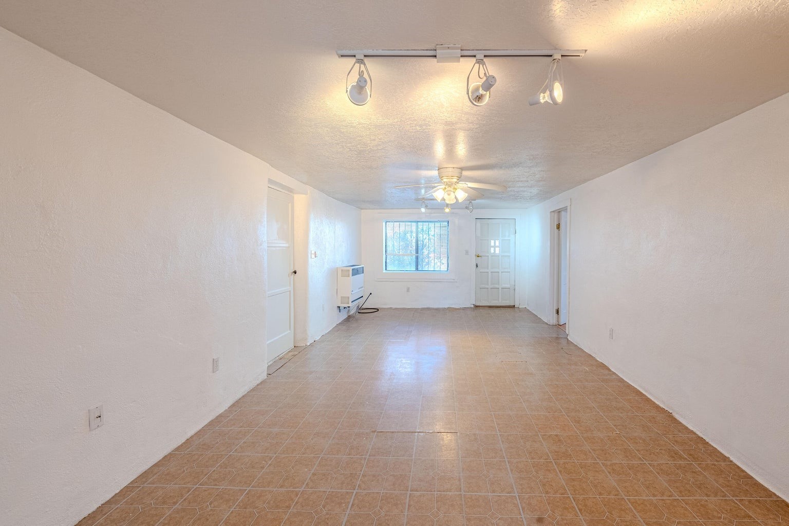 168 County Road 101, Chimayo, New Mexico image 24