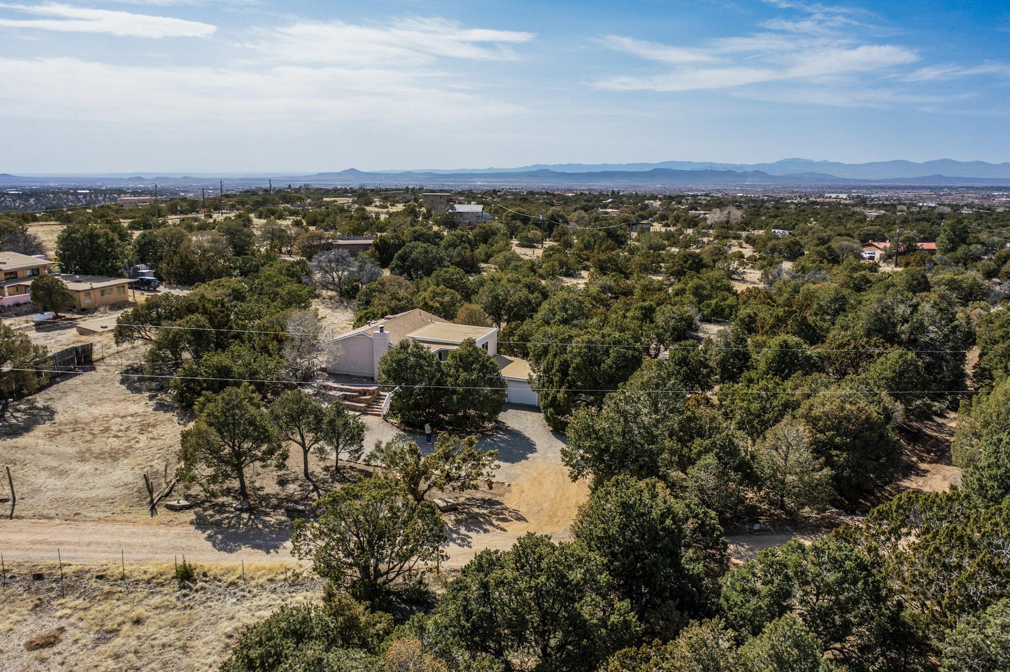 17A Old Agua Fria Road, Santa Fe, New Mexico image 41