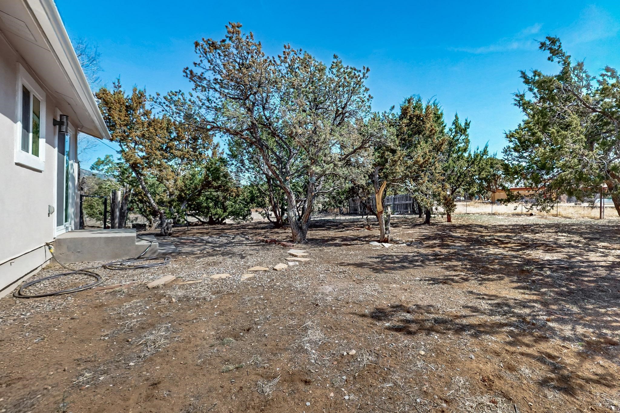 17A Old Agua Fria Road, Santa Fe, New Mexico image 29