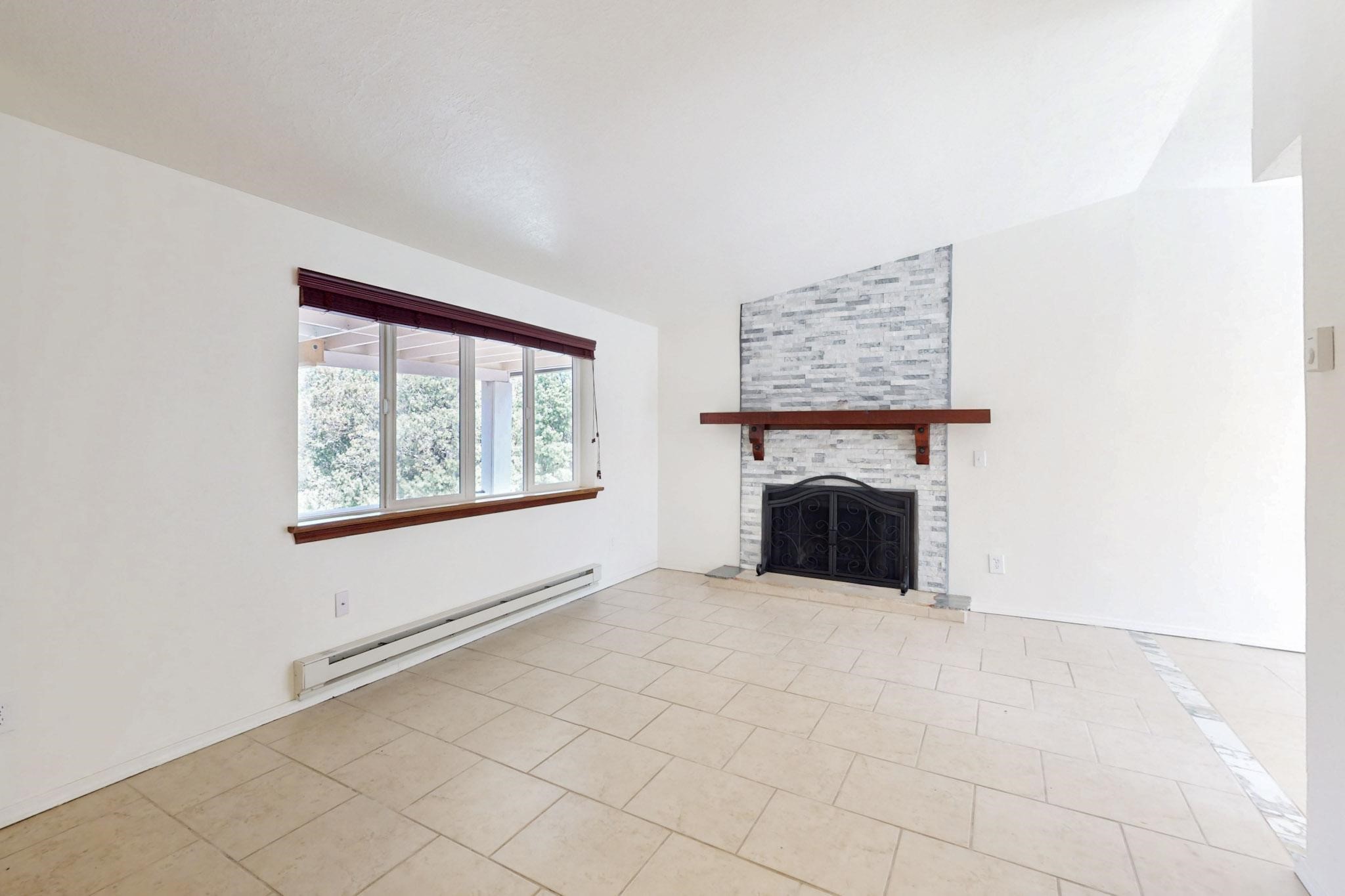 17A Old Agua Fria Road, Santa Fe, New Mexico image 4