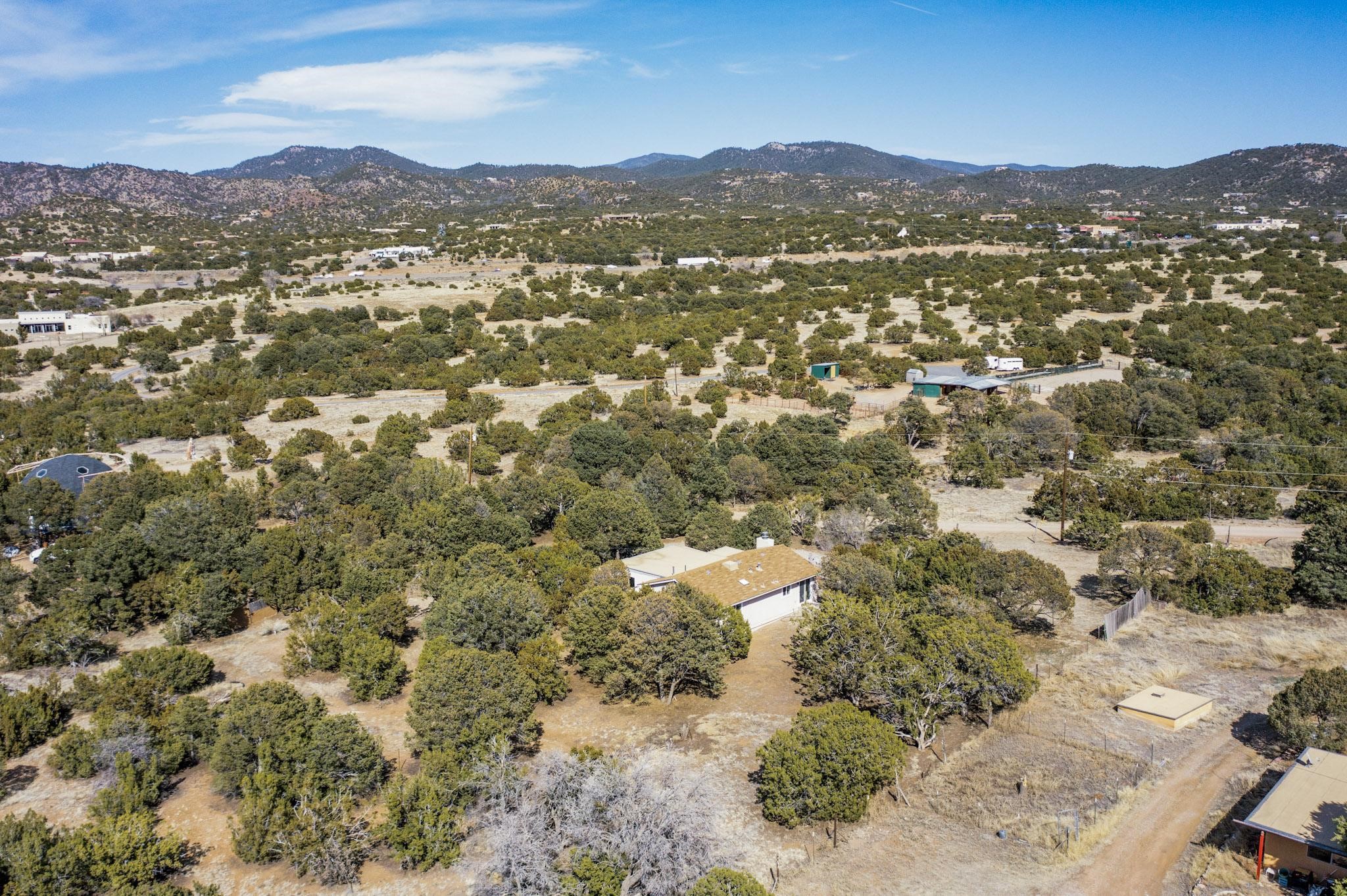 17A Old Agua Fria Road, Santa Fe, New Mexico image 37