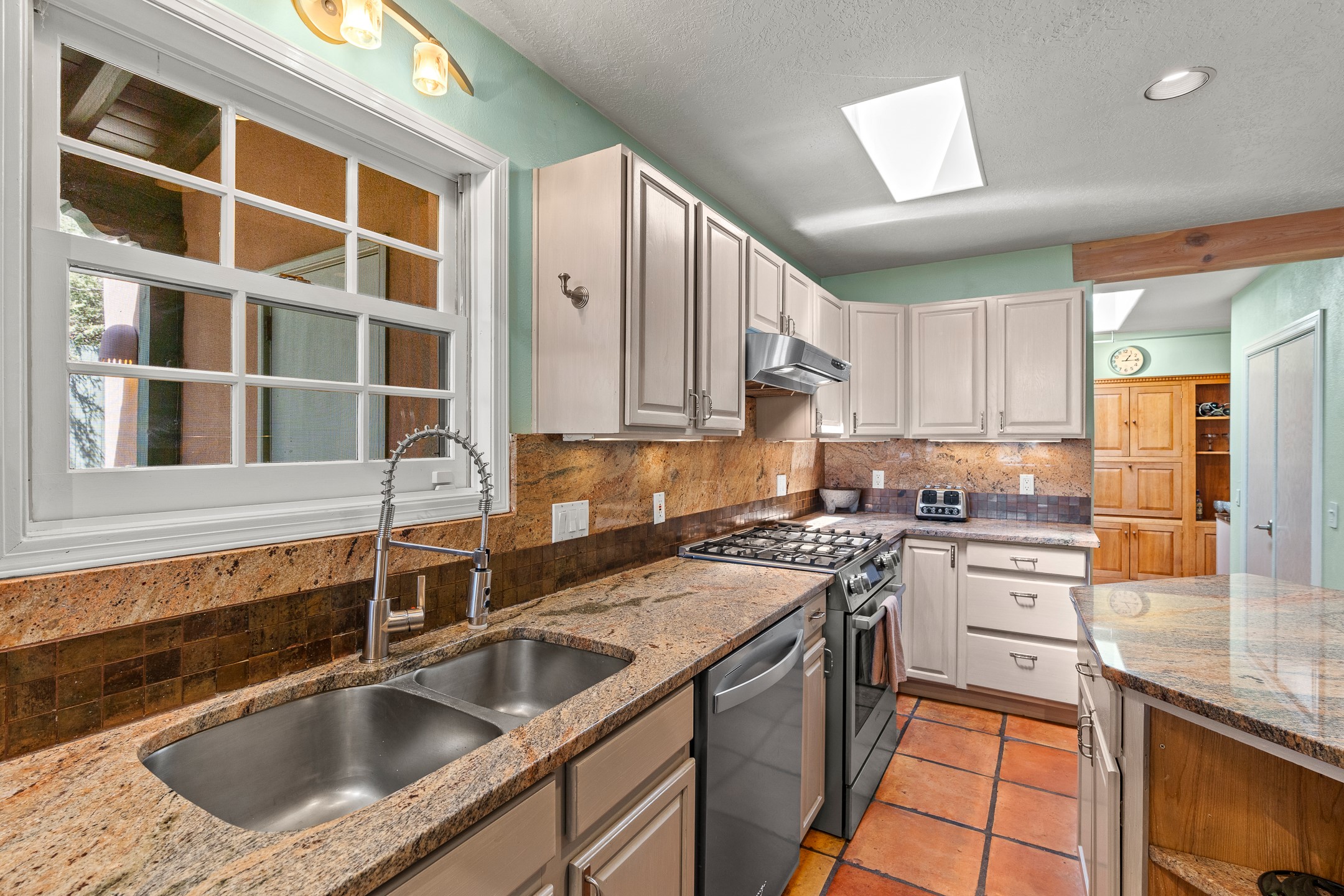 1060 Calle Carmilita, Santa Fe, New Mexico image 11