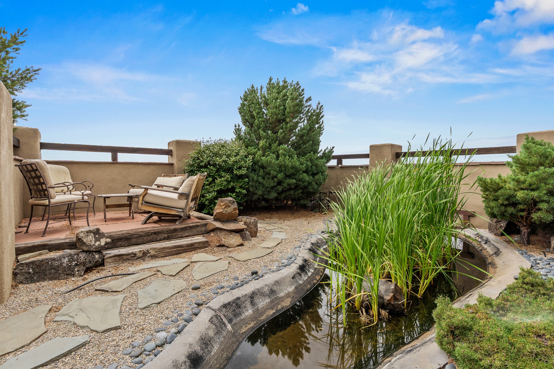 Ranchos De Taos, New Mexico 87557, United States, 3 Bedrooms Bedrooms, ,4 BathroomsBathrooms,Residential,Active,193668