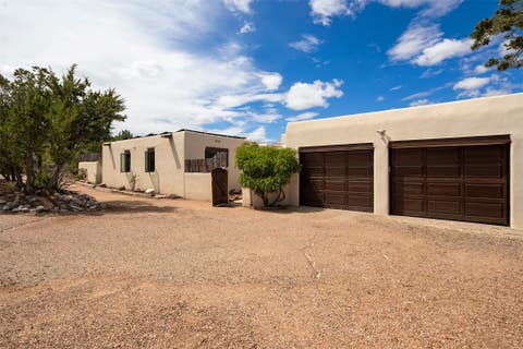 Homes For Sale - 2028 Calle Lejano<br/> Santa Fe, NM 87501