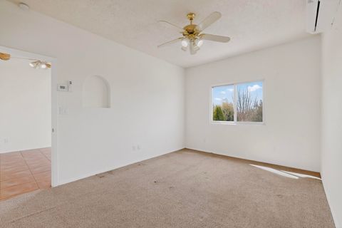 Tiny photo for 1 Duende Rd, Santa Fe, NM 87508 (MLS # 202600870)